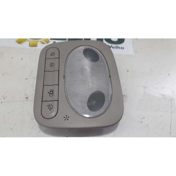 Luz Cortesia Do Teto Central Chery Cielo 1.6 - 2010