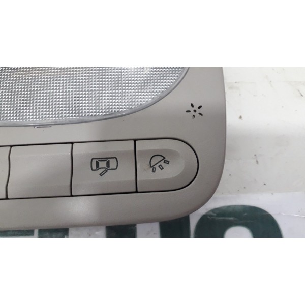 Luz Cortesia Do Teto Central Chery Cielo 1.6 - 2010