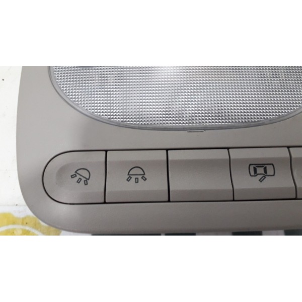 Luz Cortesia Do Teto Central Chery Cielo 1.6 - 2010