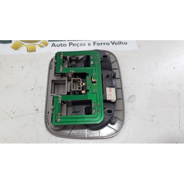 Luz Cortesia Do Teto Central Chery Cielo 1.6 - 2010