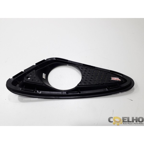 Moldura Direita Farol De Milha Hb20 2015