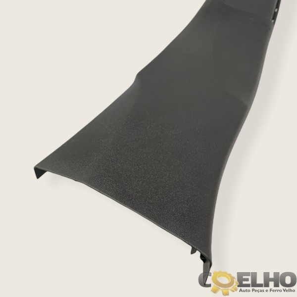 Revestimento Coluna B Esquerda Onix Premier 2020 (452) Preto