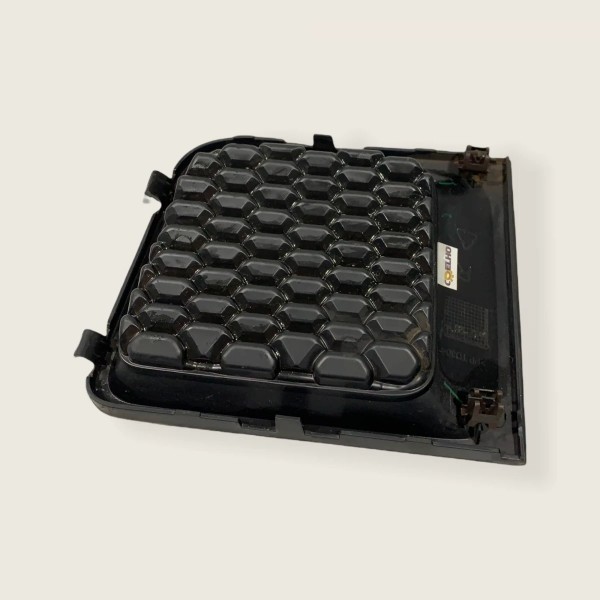 Grade Farol De Milha Direito Jeep Renegade 2016 (690) Preto Direito