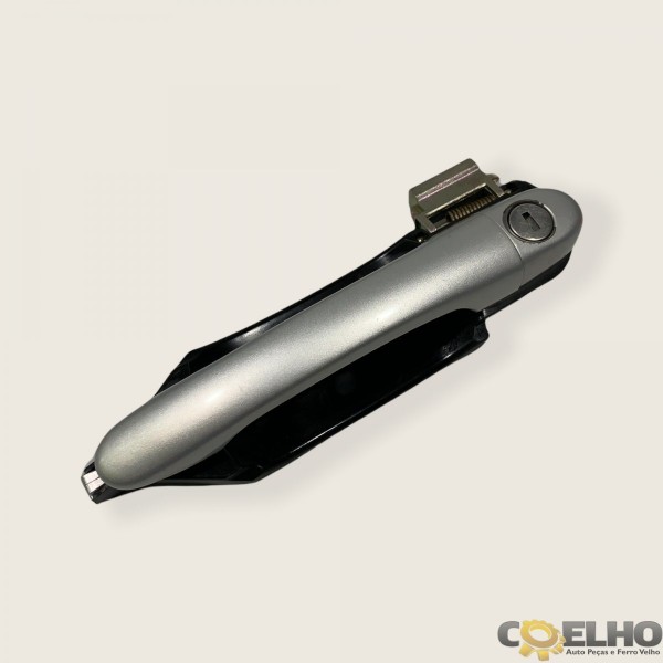 Maçaneta Externa Dianteira Esquerda Fiat Mobi 17/18 (1018) Prateado