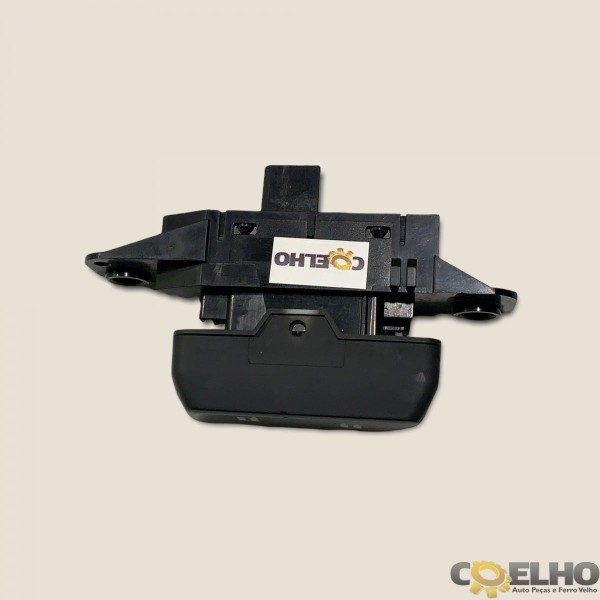 Botão Trava Das Portas Spin Ltz 2017 (1919)