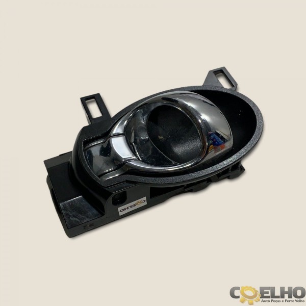 Maçaneta Interna Dianteira Direita March 2017 (3077) Cromado Dianteira