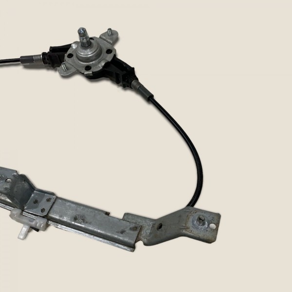 Máquina Vidro Tras. Esq. Manual Palio Trekking 012 (3449)