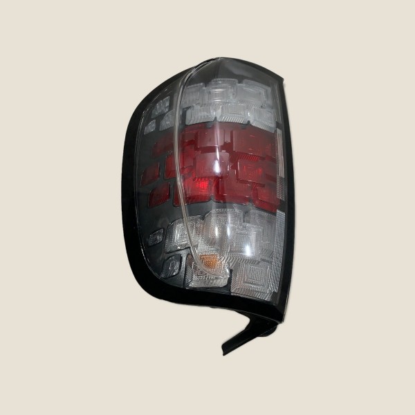 Lanterna Traseira Direita Uno Vivace 1.0 3cc 2017 Direito Vermelho