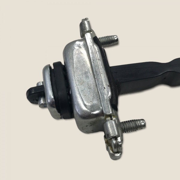 Limitador Porta Dianteira Direita Onix Lt 1.0 2019 (4044)