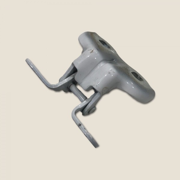 Dobradiça Dianteira Esquerda Inferior Onix Lt 2019 (4048)