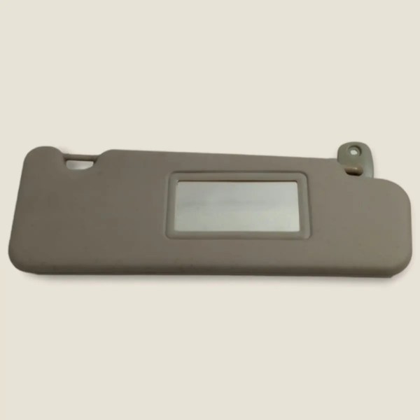 Quebra Sol Direito Renault Sandero 2013/2014 (g)