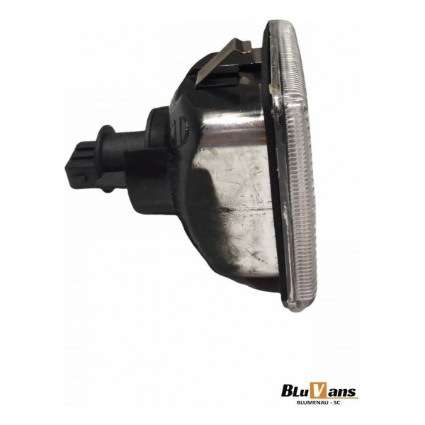 Lanterna Traseira Effa Towner Jr E