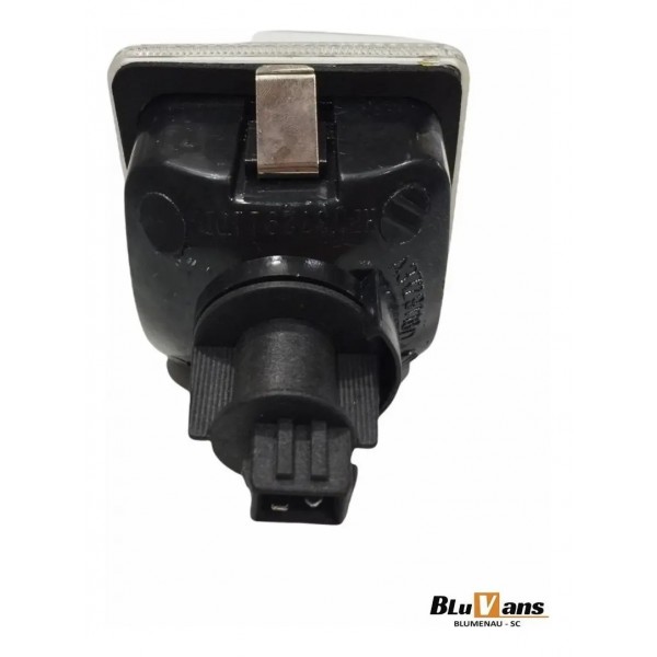 Lanterna Traseira Effa Towner Jr.