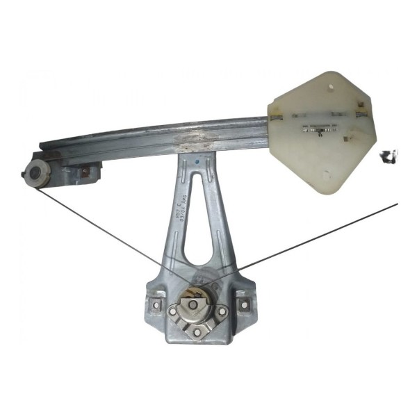 Maquina Vidro Manual Traseira Direita Renault Clio 2001/16