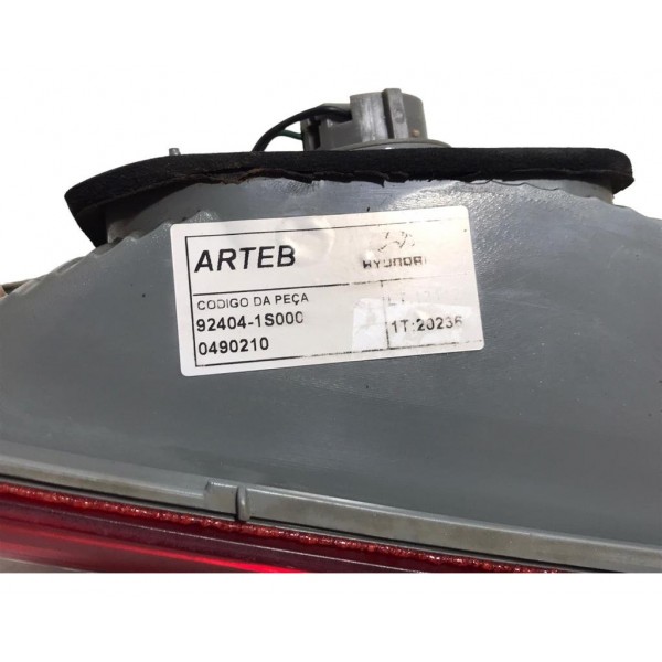 Lanterna Traseira Direita Tampa Hyundai Hb20 2012 A 2015