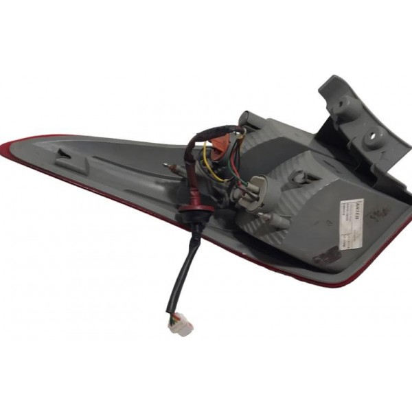Lanterna Trasei/direi Carroceria Hyundai Hb20 2013/15