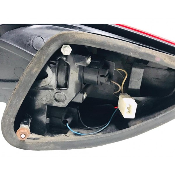 Lanterna Traseira Esquerda Fiat Palio Weekend 2008/2013