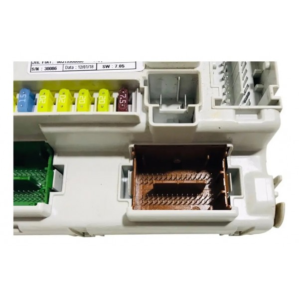 Caixa De Fusível Fiat Argo Drive 1.0 2018 503441780109