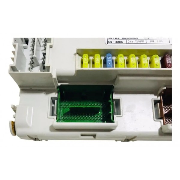 Caixa De Fusível Fiat Argo Drive 1.0 2018 503441780109