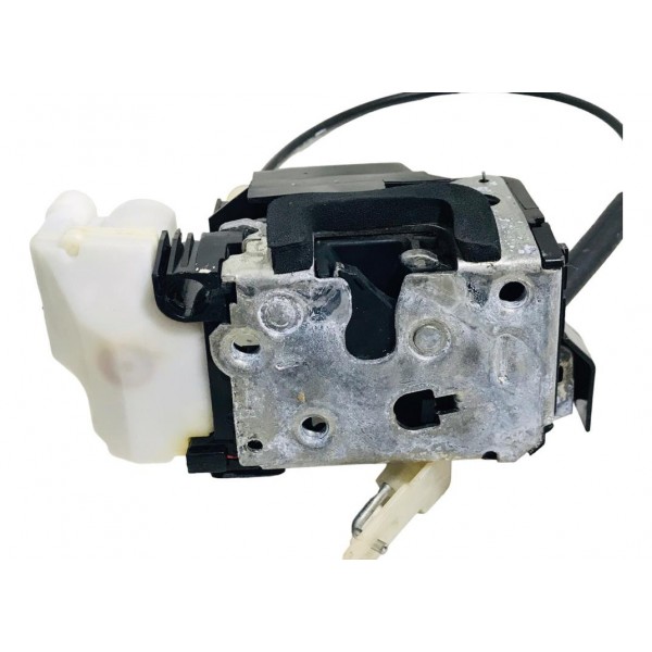 Fechadura Porta Dianteira Direita Fiat Doblo 1.8 2010