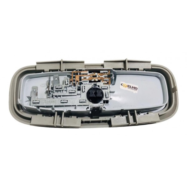 Luz Cortesia Ford Focus 2011 -usado