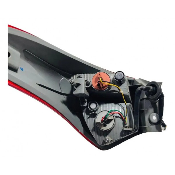 Lanterna Carroceria T/direita Hyundai Hb20 Hatch 2012/2015