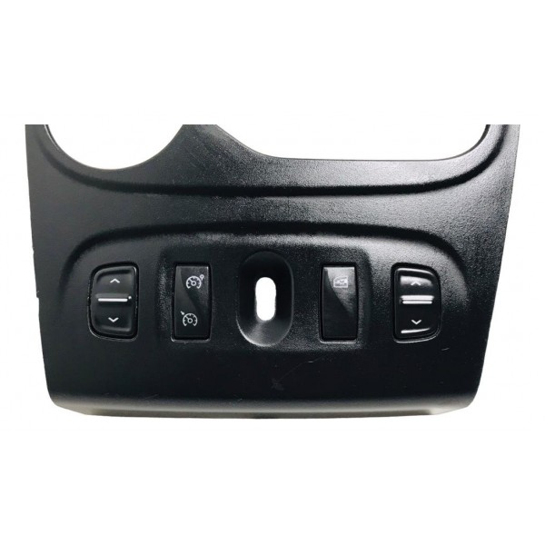 Moldura Inferior Do Painel Central Renault Sandero 1.6 8v