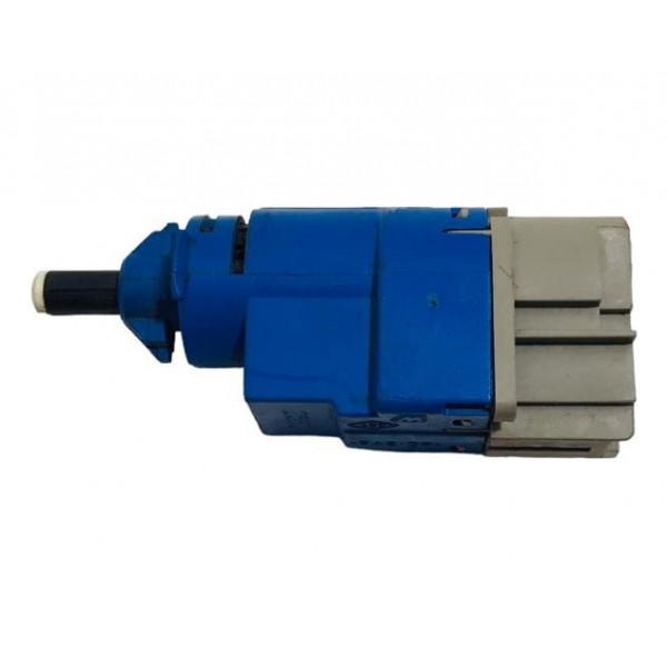 Interruptor Pedal De Embreagem Renault  Sandero Duster Kwid
