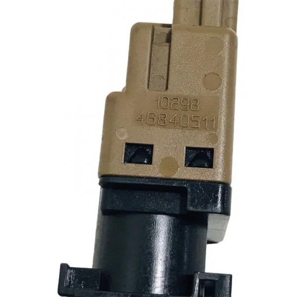 Interruptor Pedal Embreagem Fiat Doblo Palio  46840511