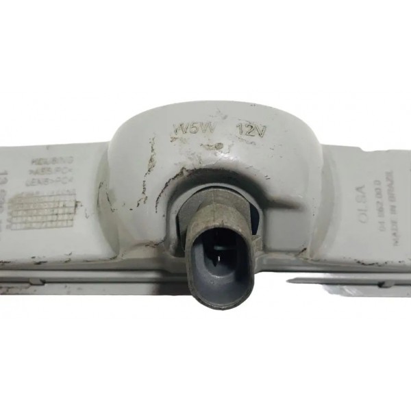 Lanterna / Luz De Placa Chevrolet Onix Joy 2019 13526495