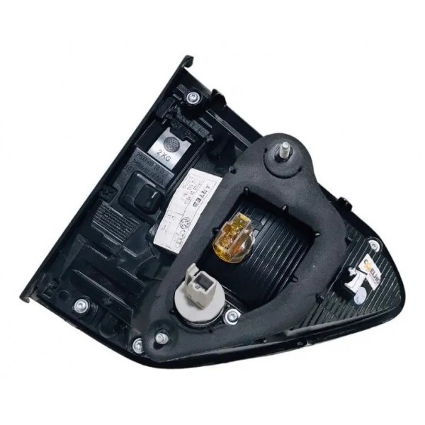 Lanterna Tampa Traseira Direita Vw Fox 1.6 2015/2019