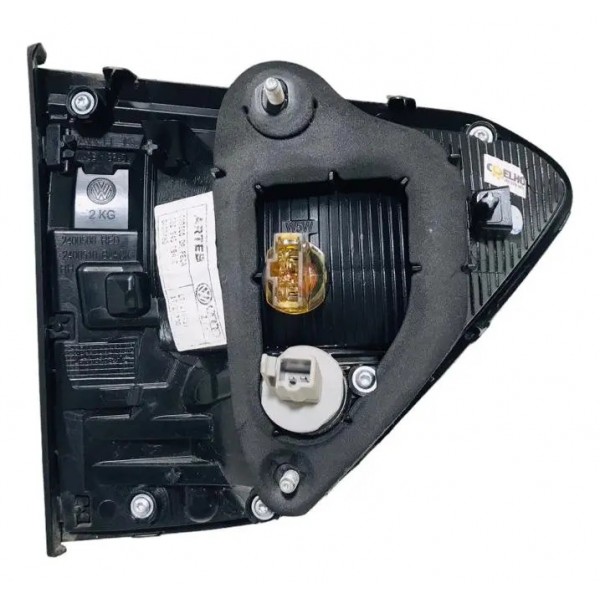 Lanterna Tampa Traseira Direita Vw Fox 1.6 2015/2019