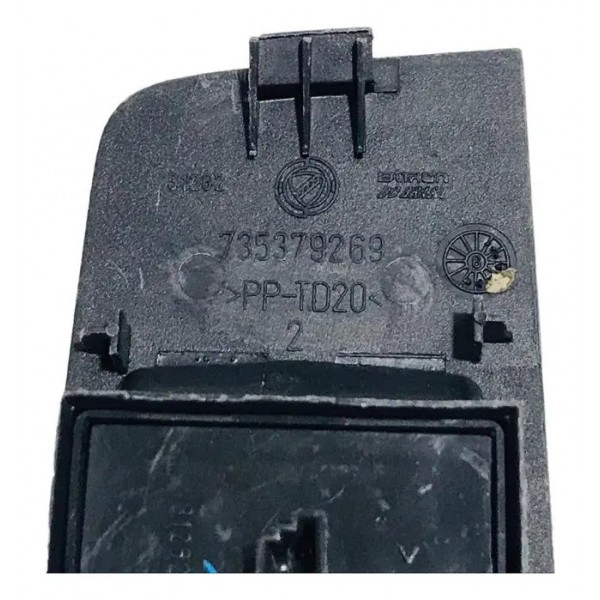 Botão Comando Vidro Elétrico D/e Fiat Palio 2005 A 2010