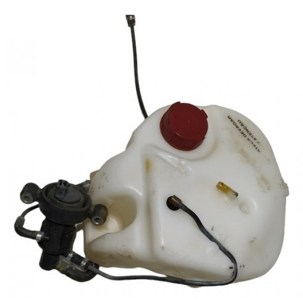 Reservatório Partida Frio Saveiro 5u0201922 A4