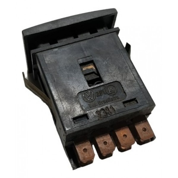 Interruptor Do Pisca Alerta Audi/vw 377953235 A71 Preto