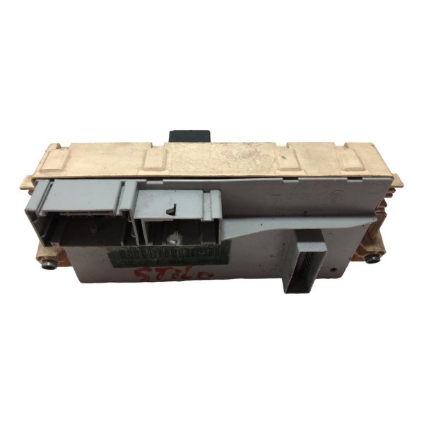 Caixa Fusíveis Fiat Stilo 1.8 2006