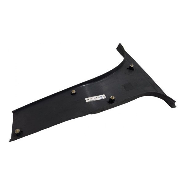 Acabamento Coluna Inferior Direito Volkswagen Fox 2010