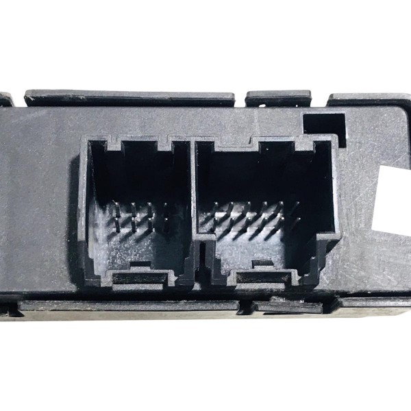 Módulo Sensor De Estacionamento Chevrolet Onix 2019