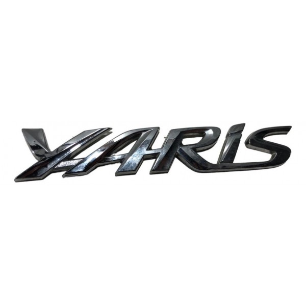 Emblema Tampa Traseira Toyota Yaris Sedan 2020