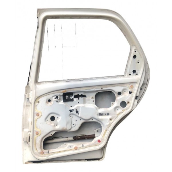 Porta Traseira Direita Fiat Palio 05/13 Detalhe