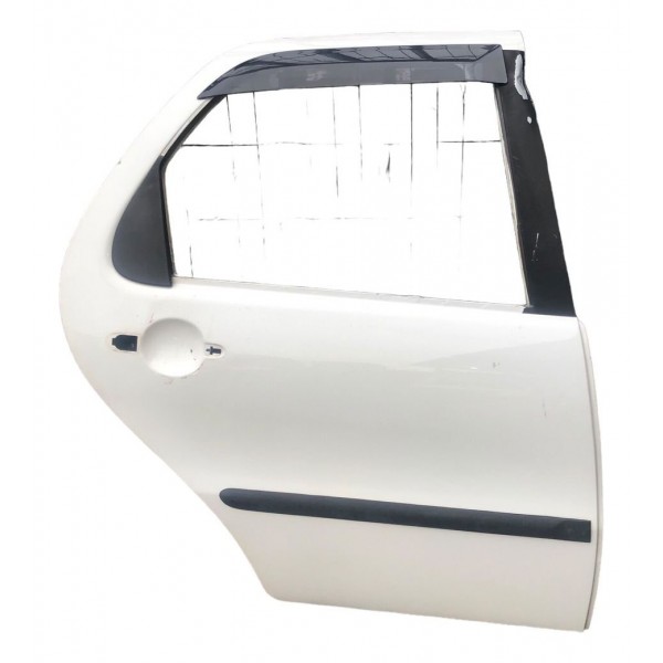 Porta Traseira Direita Fiat Palio 05/13 Detalhe