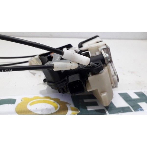 Fechadura Porta Dianteira Direita Mitsubishi Triton 3.2 10