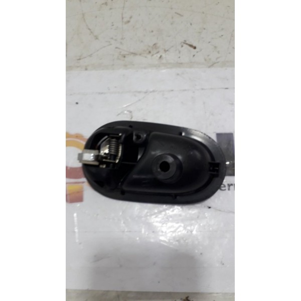 Maçaneta Int. Dianteira Esquerda Renault Sandero 2014