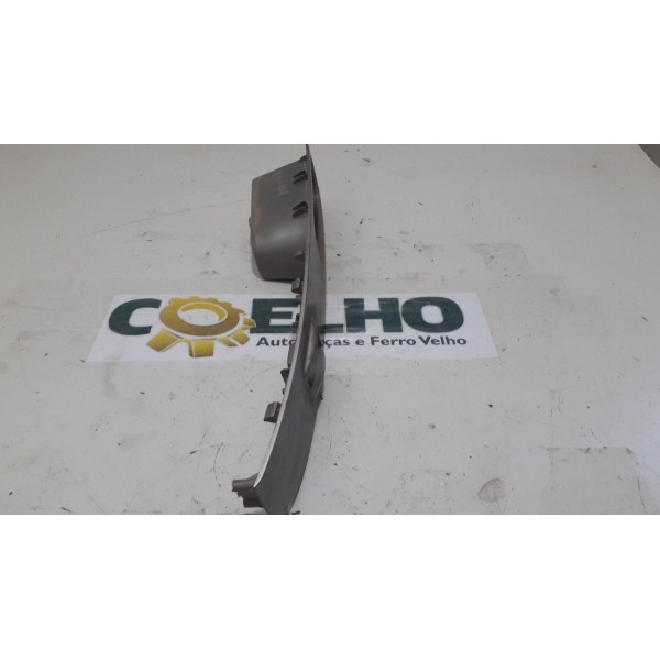 Moldura Botão Vidro Dianteiro  Direito Mmc Triton 3.2 2010