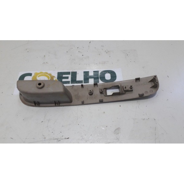 Moldura Botão Vidro Dianteiro  Direito Mmc Triton 3.2 2010