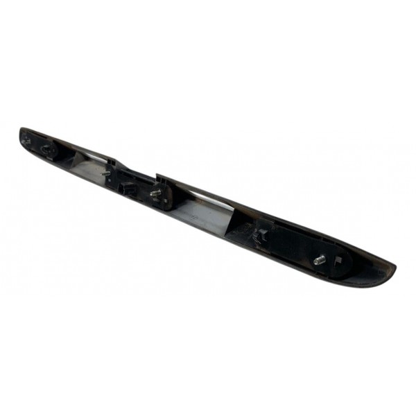 Friso Aplique Tampa Traseira Peugeot 307 Sedan 2007 Detalhe