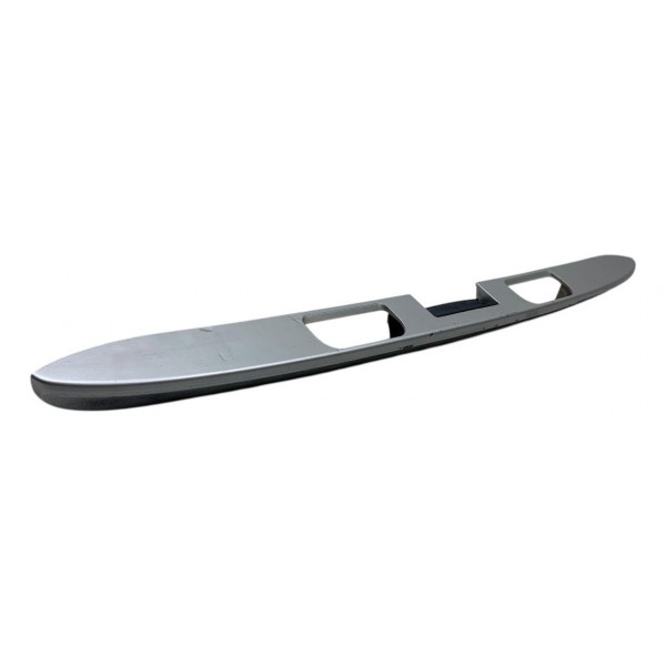 Friso Aplique Tampa Traseira Peugeot 307 Sedan 2007 Detalhe