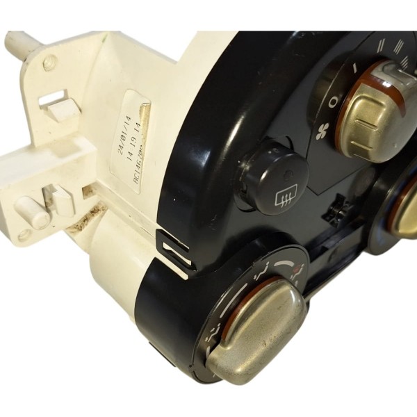 Comando Controle De Ar Nissan March Sl 2014