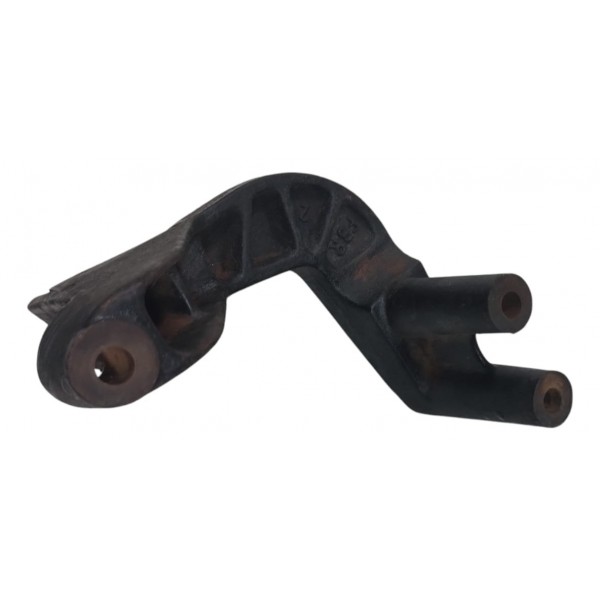 Suporte Gm 0684794 E 90445287 Do Motor Corsa Celta Prisma