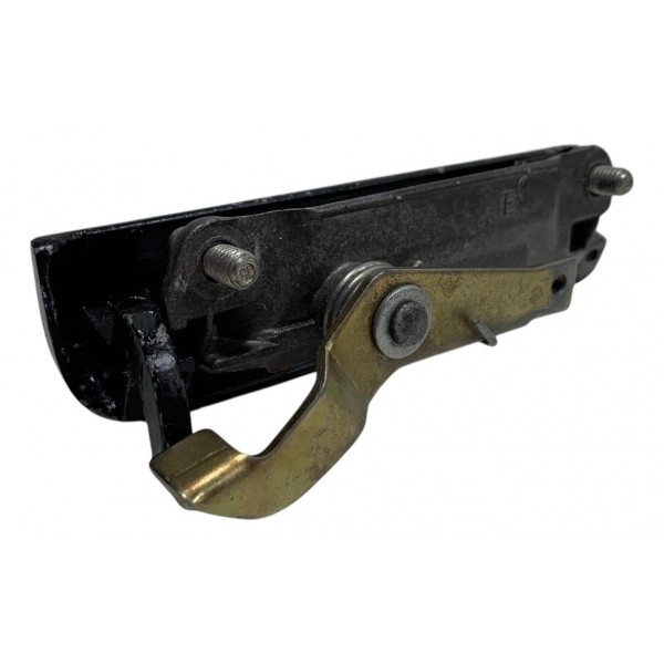 Maçaneta Externa Esquerda Chevrolet Chevette Monza 1982/1996